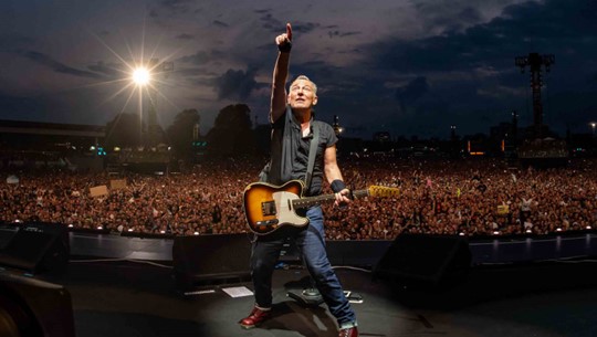 Be our guest at the Bruce Springsteen concert in Marseille